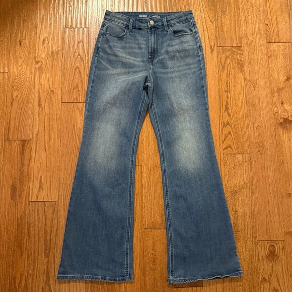 Old Navy high rise wow flare jeans medium wash size 6 - Picture 4 of 11